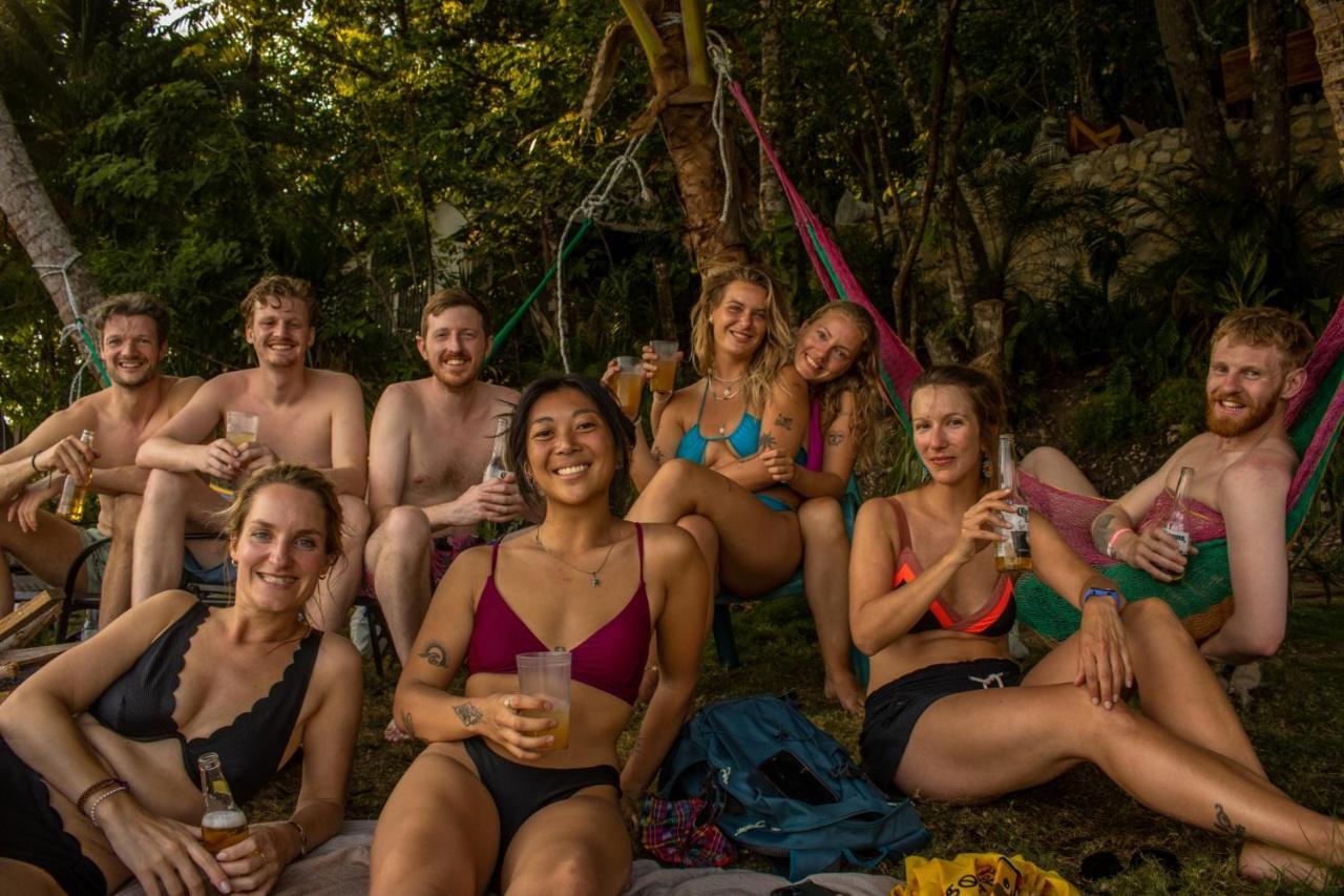 Los Amigos Hostel Flores Dış mekan fotoğraf