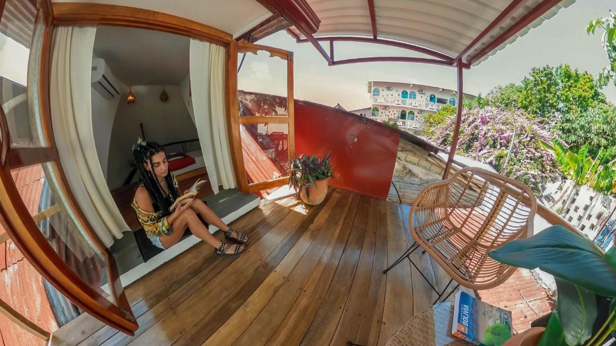 Los Amigos Hostel Flores Oda fotoğraf