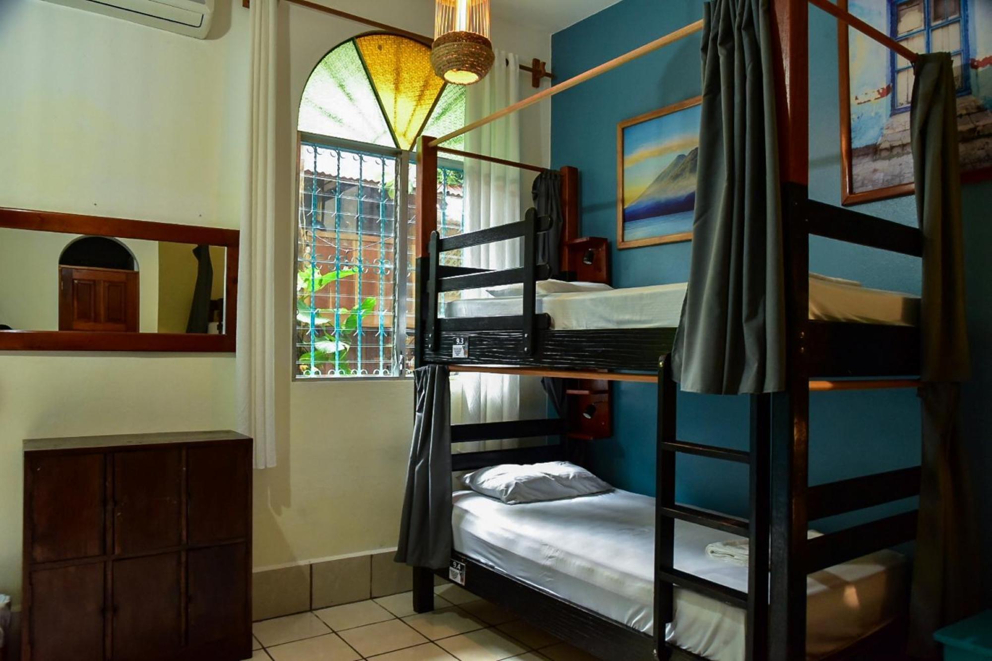 Los Amigos Hostel Flores Oda fotoğraf