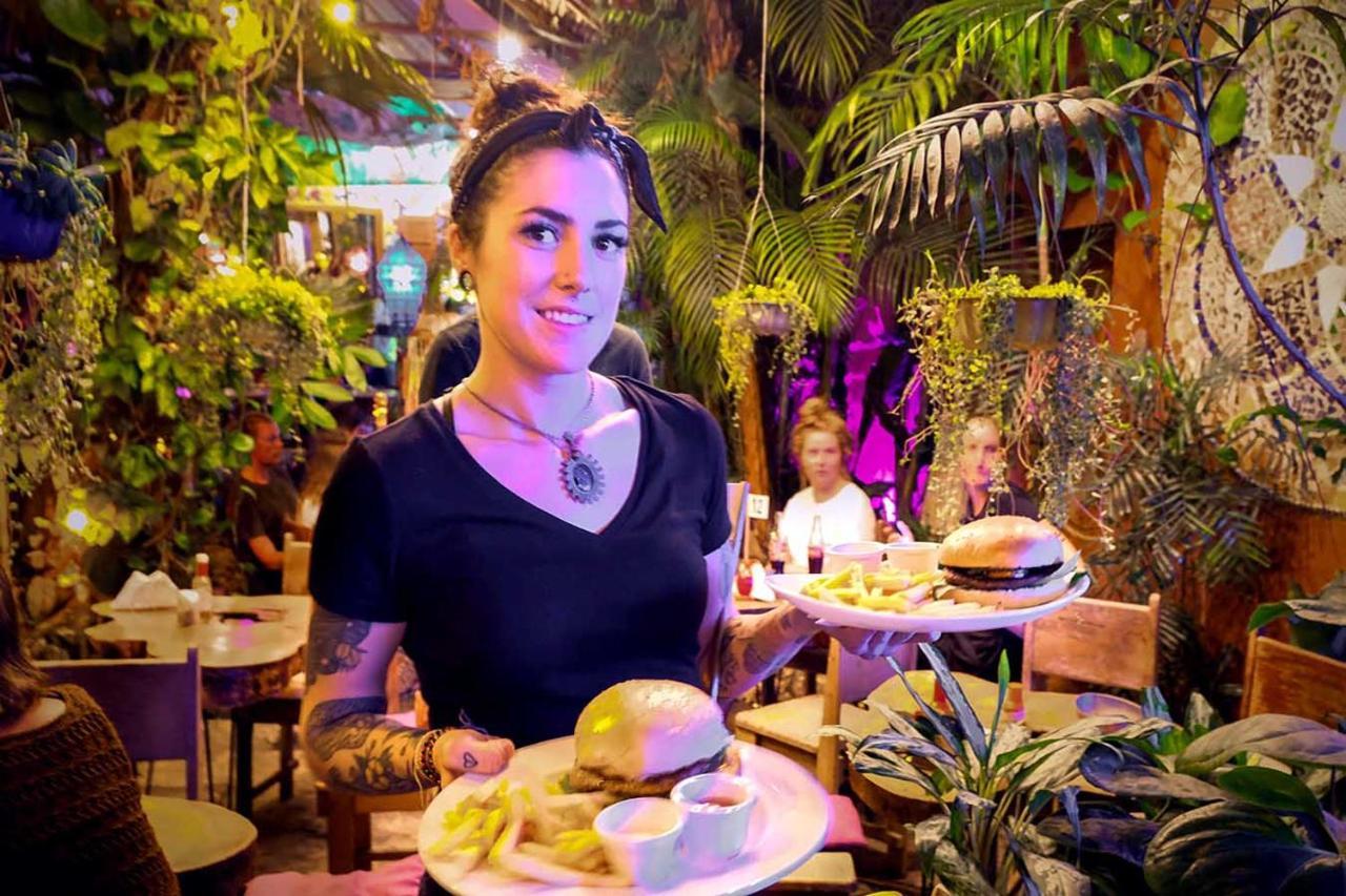 Los Amigos Hostel Flores Dış mekan fotoğraf